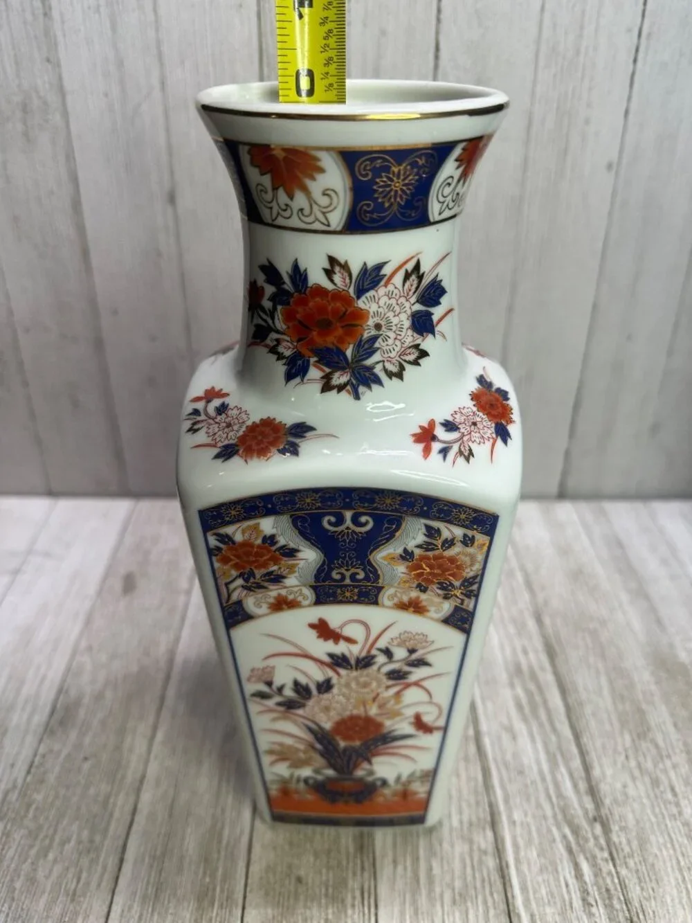 Vtg Chinese Imari Style Floral Unmarked Repro Decorative Square Based Vase 10.5